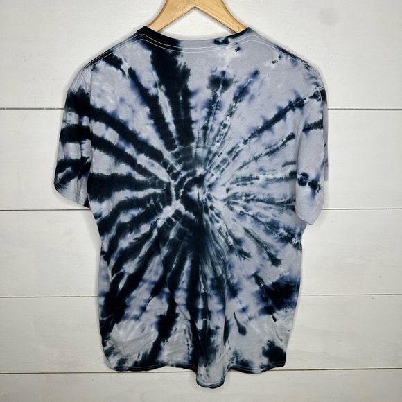 Liquid Blue Tie-Dye Kiss Destroyer 1976 Graphic Tee Size Large - Picture 3 of 5